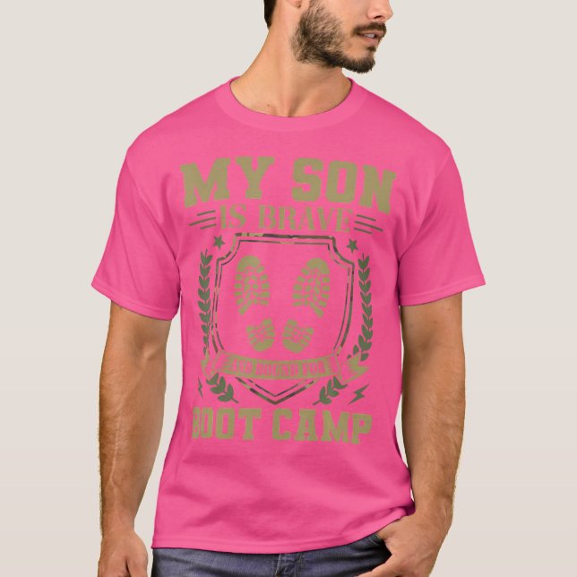Min son är Modig och bunden till startlägret T Shirt (Framsida)