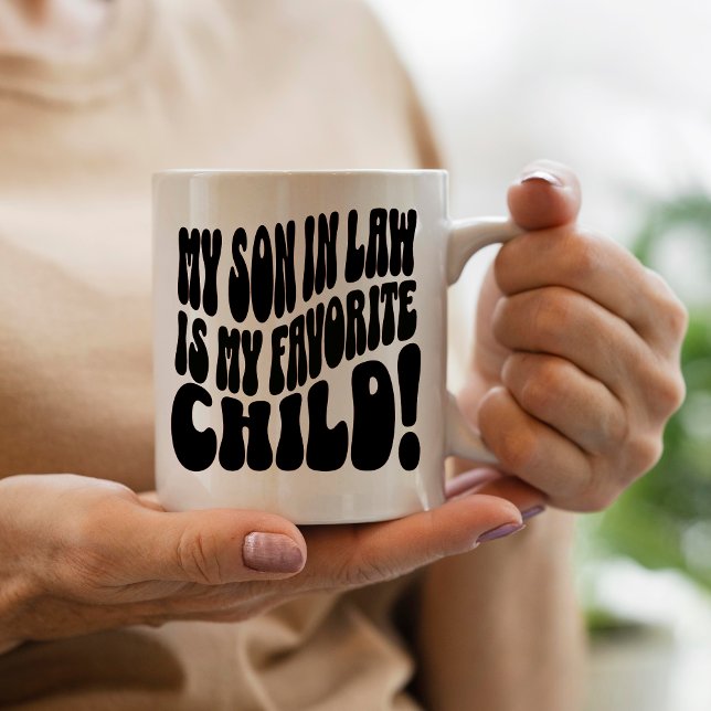 Min son i juridik är mitt favoritbarn mugg (Skapare uppladdad)