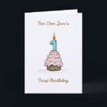 Min sons första födelsedag kort<br><div class="desc">Sonens första födelsedagskalkbit och ljuskort. Det ursprungliga teckningskortet pojke har en cuptårta med frost och sprinkler och ett stort nummer ett ljus överst. Texten på framsidan lyder: "För vår sons första födelsedag". Insidan har en lycklig som säger att den kan ändras eller tas bort.</div>