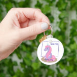 Min Söt Little Unicorn Custom Name Keychain Nyckelring<br><div class="desc">Vad är din Magic Unicorn Namn? Börjar du med A, som vår dyrbara enmajsmajs Fantastisk? Eller kanske M till Måne? Hitta din perfekt matcha med nyckelkedjan My Söt Little Unicorn Namn - tillgänglig för varje brev i alfabetet! Nyckel-funktioner: Personlig med Silver-Färgad Metall-Nyckelringen med Plastic Snap Ring Lightweight & Watersecure 2...</div>