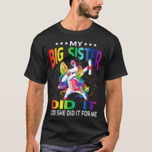 Min stora syster gjorde det och hon åt mig Student T Shirt