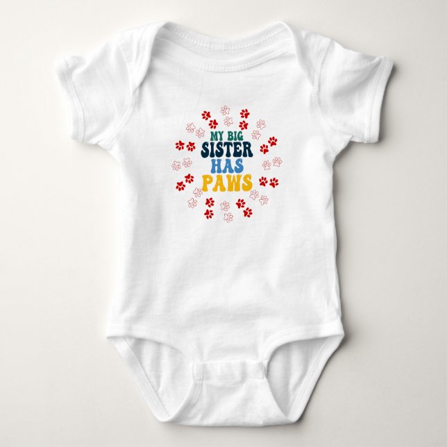 Min stora syster har tassar - Söt T Shirt (Framsida)
