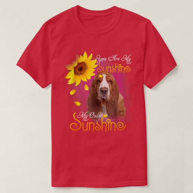Min sunshine Basset Hound Hund med solblommor T Shirt (Design framsida)