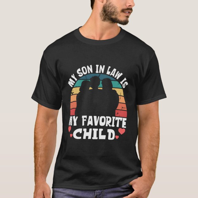 Min svärson är mitt favoritbarn Mamma T Shirt (Framsida)