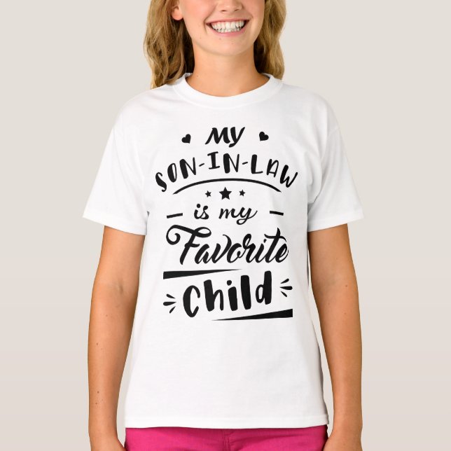 Min svärson är mitt favoritbarn t shirt (Framsida)