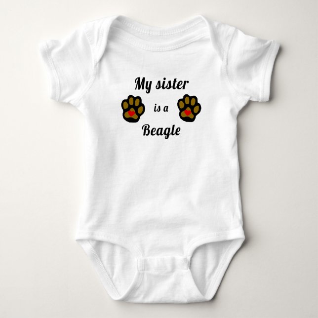 Min syster är en beagle t shirt (Framsida)