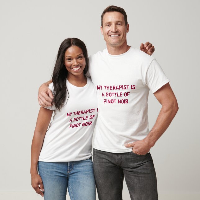 Min terapapist är en Flaska av Pinot Noir Tee (Unisex)