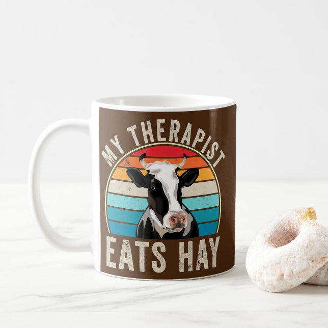 Min terapapist Eats Hay Funny Farm Cow Älskare Kaffemugg (Med munk)