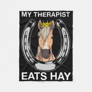 Min terapapist Eats Hay I Equestrian Älskare Fleecefilt