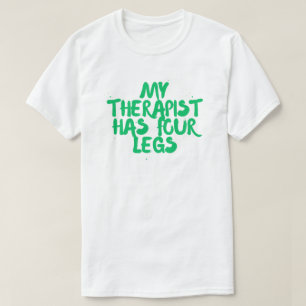 Min terapeut har fyra ben – humor hundägare t shirt