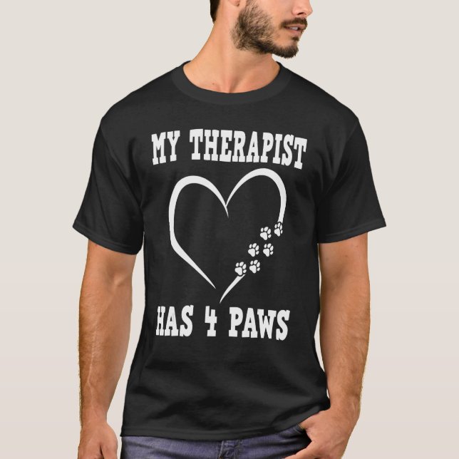 Min terapist har 4 tass hundägare 2 t shirt (Framsida)
