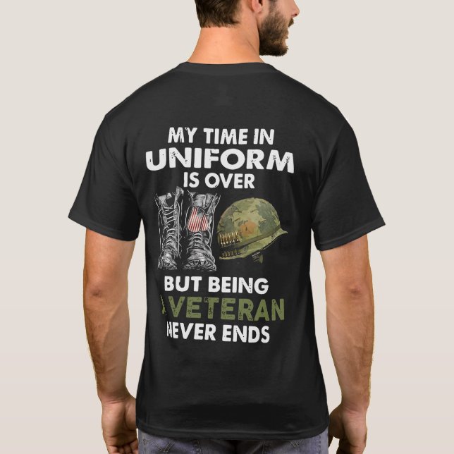 Min tid i uniform är över - Veteranskjorta T Shirt (Baksida)