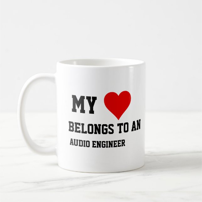 Min tillhör en ljudtekniker  kaffemugg (Vänster)