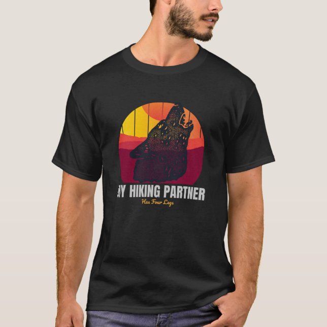 Min vandringspartner har fyra ben  t shirt (Framsida)