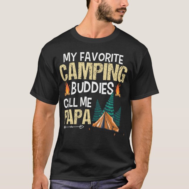 Mina Favorit Campingvänner Kallar Mig Pappa Rolig  T Shirt (Framsida)