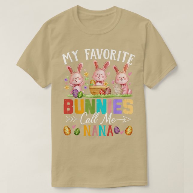 Mina favoritbunnies kallar mig Nana-familjen Öster T Shirt (Design framsida)