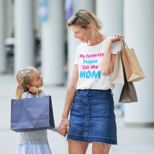 Mina favoriter kallar mig Mamma T Shirt (Skapare uppladdad)