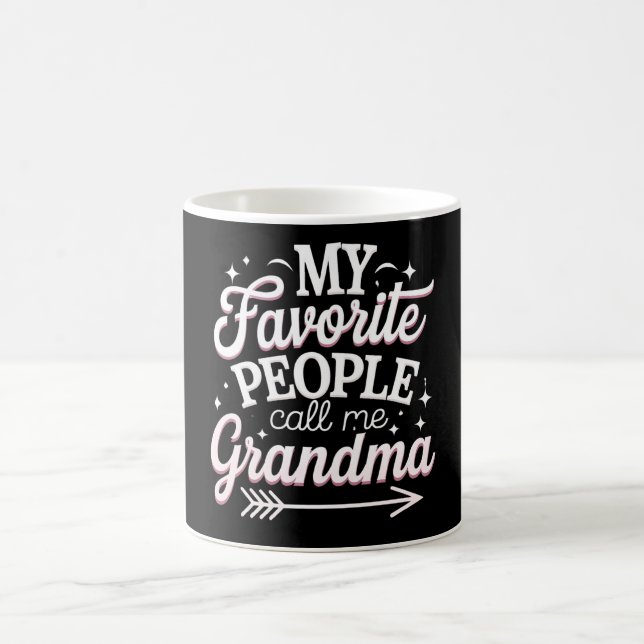 Mina favoriter kallar mig mormor på mors dag kaffemugg (Center)