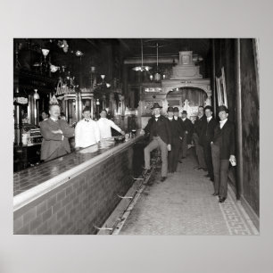 Mina herrar dricker i Pub 1910. Vintage Photo Poster