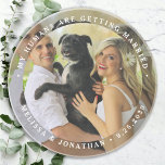 Mina människor är Gifta sig Anpassningsbar Hund Ph Underlägg<br><div class="desc">Fira din förlovning och ge unika bröllop spara datum med anpassningsbarna foto, och personligen "Mina människor är Gifta sig" hund bröllop spara datum. Den här anpassningsbarna som du underlägg med fotot bröllop är perfekt för förlovningsfester och ett alternativ till att spara datumkorten i hund. Anpassa med dina favoritfoton, namn och...</div>