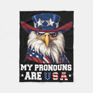 Mina pronouns är USA Funny Eagle 4 juli Amerika Fleecefilt