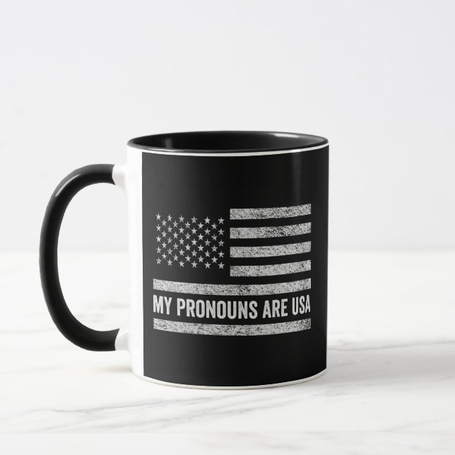 Mina pronouns är USA:s underliga fjärde juli Mugg (Vänster)