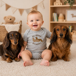 Mina syskon är långhåriga wienerhundar/takshundar t shirt
