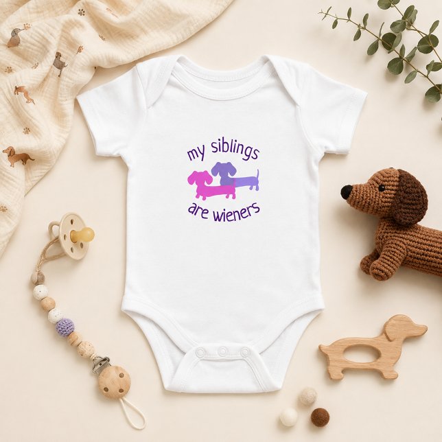 Mina syskon är Wieners Dachshunds Doxie T Shirt (My Siblings are Wieners Dachshunds Doxie Baby Bodysuit)
