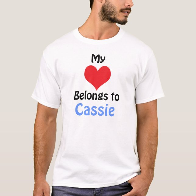 Mina Tillhör i hjärtat till Cassie T-shirt (Framsida)