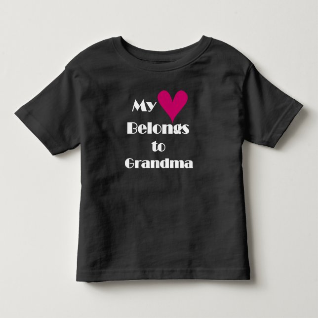 Mina Tillhör på mormor T-shirt (Framsida)