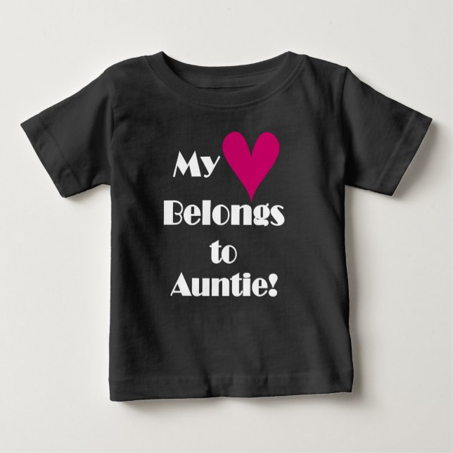 Mina Tillhör till Auntie T-shirt (Framsida)