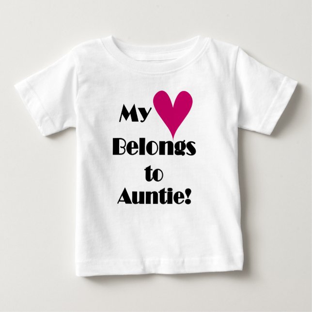 Mina Tillhör till Auntie Tee Shirt (Framsida)
