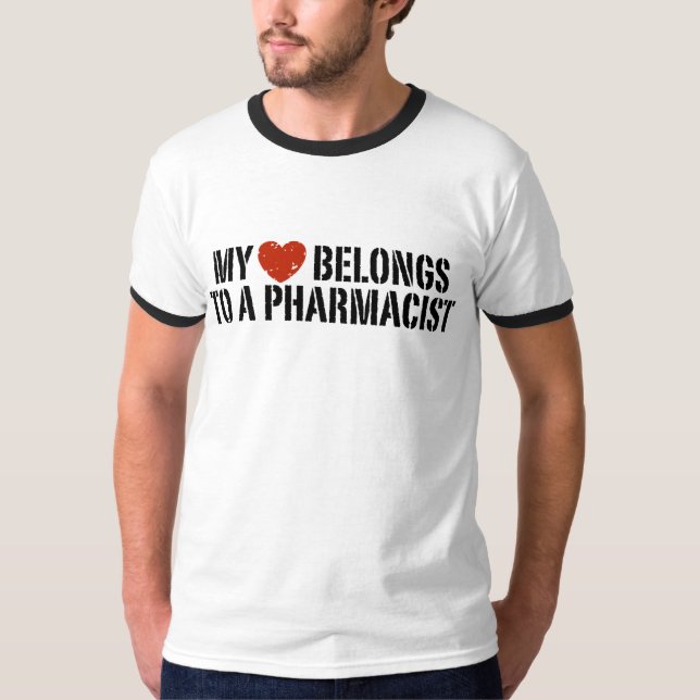 Mina Tillhör till en farmaceut Tee Shirt (Framsida)