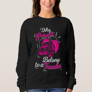 Mina Tillhör till en Lastbil-chaufförer flicka T Shirt