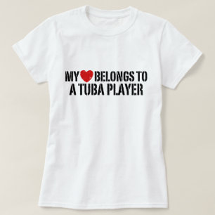 Mina Tillhör till en tejspelare T-shirt