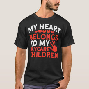 Mina Tillhör till min barnbarnbarnbarnssköterska. T Shirt