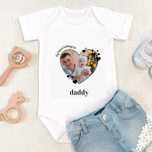 Mina Tillhör till pappa Personlig Baby Photo T Shirt