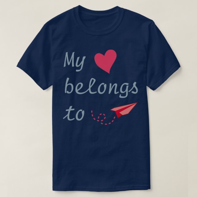 Mina tillhör till t shirt (Design framsida)