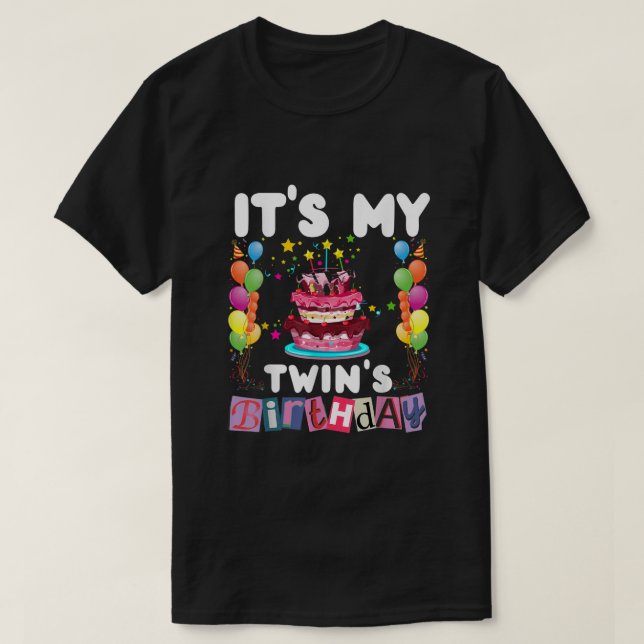 Mina twillingar födelsedag som matchar roligt mana t shirt (Design framsida)