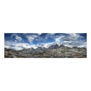 Minarets Panorama ovanför Nydiver Sjöar - Sierra Fototryck