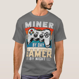 Miner-by-day-spelare efter kvällsvideospel fläkt R T Shirt