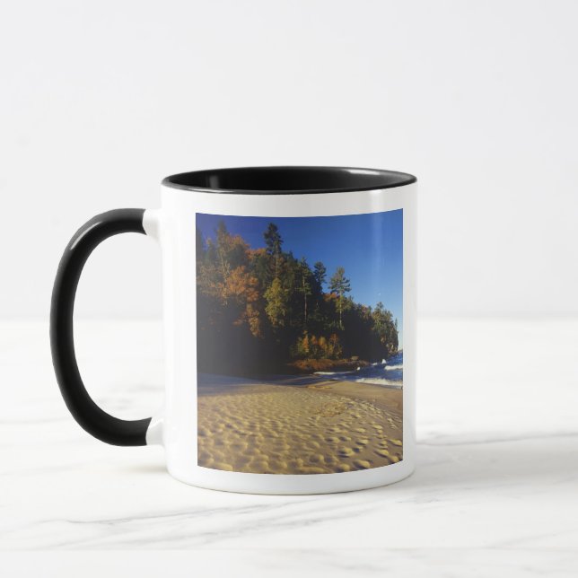 Miners Beach vid Pictured Rocks National Mugg (Vänster)