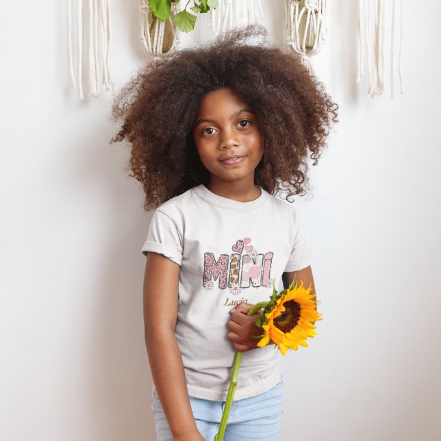 Mini Groovy med anpassat namn Matchning T Shirt (Mini Groovy with custom name Matching T-Shirt)