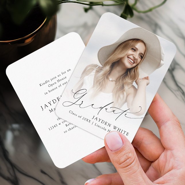 Mini Modern Chic Script Photo Studenten Inbjudan (Mini Modern Chic Script Photo Graduation Invite)