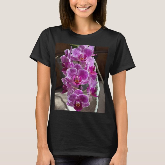 Mini Phalaenopsis Sogo Vivien Lila Orchid Flower T Shirt (Framsida)