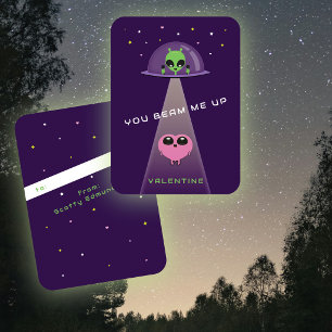 Mini-UFO-utomjording bortför hjärtat barn valentin Anteckningskort