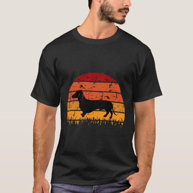 Miniature Dachshund Silhouette T Shirt (Framsida)