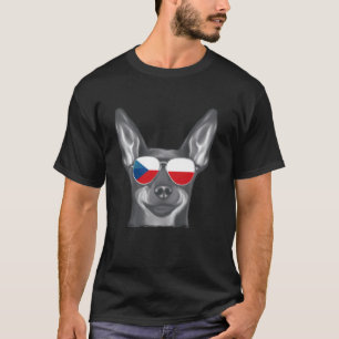 Miniature Pinscher Hund Czech Flagga Sunglasses T Shirt