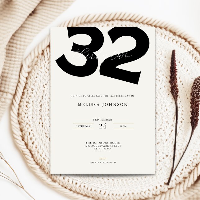 Minimal 32nd Birthday Invitation - Bold Typo Inbjudningar (Minimal 32nd birthday invitation with bold typography)
