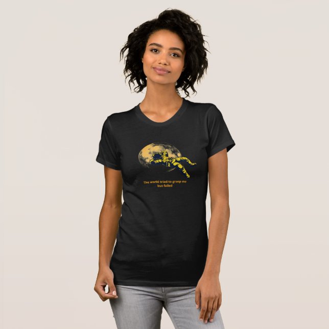 Minimal Astronaut Moon Art Inspirational Women’s T Shirt (Hel framsida)